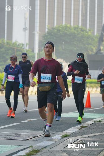 Race photo from Nu Skin Run 10K
