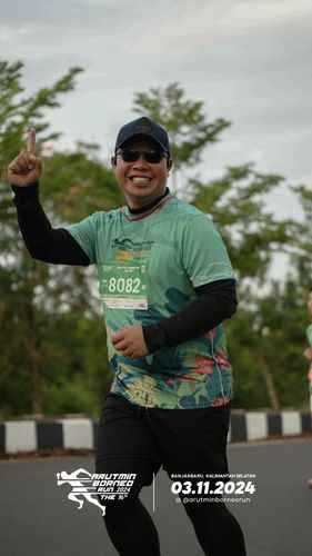 Race photo from Arutmin Borneo Run 2024