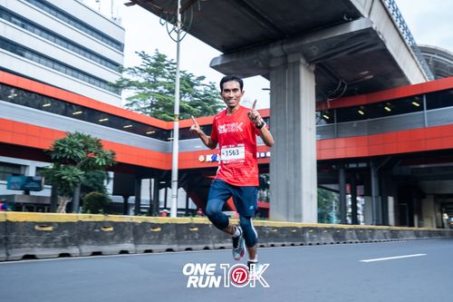 Race photo from ONE RUN 10K 2025