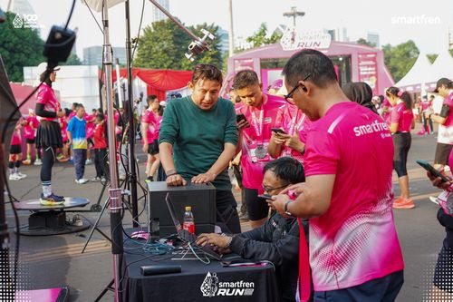 Race photo from Smartfren Run 2025 