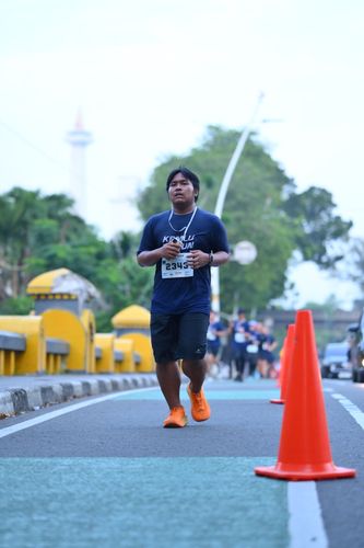 Race photo from KEMLU RUN 2025