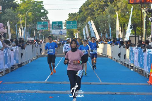 Race photo from Jabar Run 10K 2024