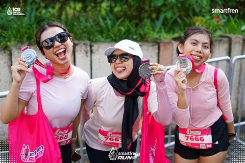 Race photo from Smartfren Run 2025 