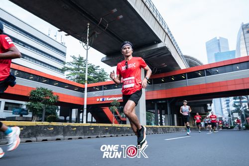 Race photo from ONE RUN 10K 2025