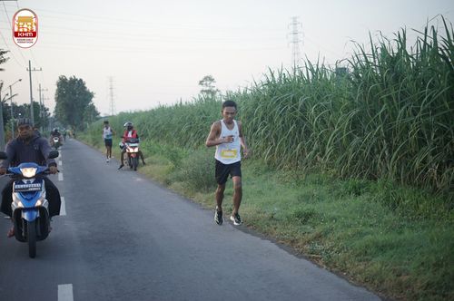 Race photo from Kediri Half Marathon 2024