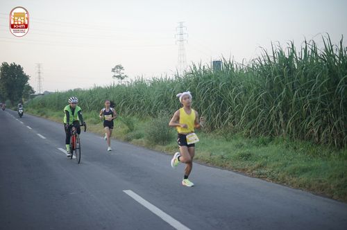 Race photo from Kediri Half Marathon 2024