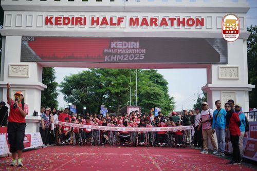 Race photo from Kediri Half Marathon 2025