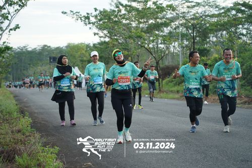 Race photo from Arutmin Borneo Run 2024