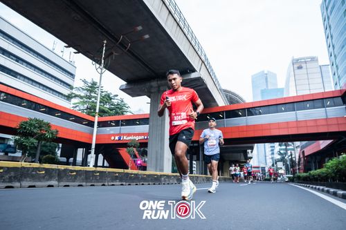 Race photo from ONE RUN 10K 2025