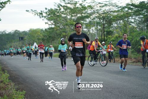 Race photo from Arutmin Borneo Run 2024