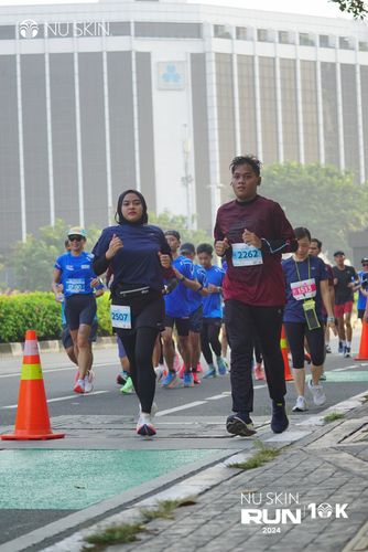 Race photo from Nu Skin Run 10K