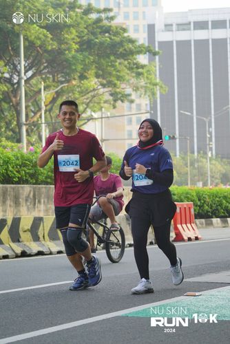 Race photo from Nu Skin Run 10K