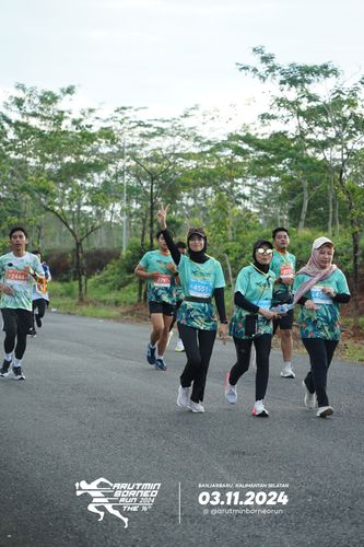 Race photo from Arutmin Borneo Run 2024