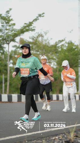 Race photo from Arutmin Borneo Run 2024