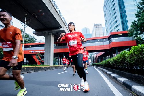Race photo from ONE RUN 10K 2025
