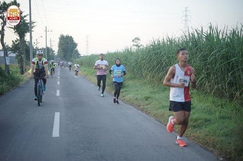 Race photo from Kediri Half Marathon 2024