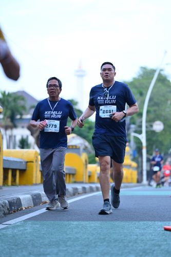 Race photo from KEMLU RUN 2025