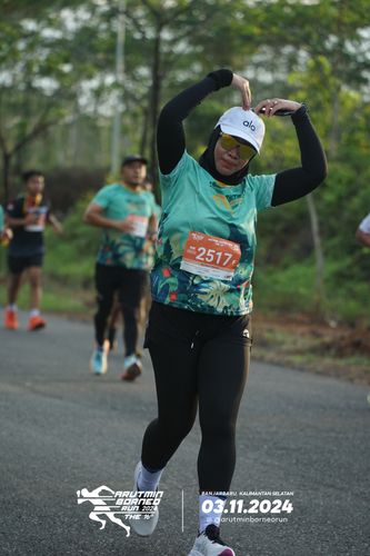 Race photo from Arutmin Borneo Run 2024
