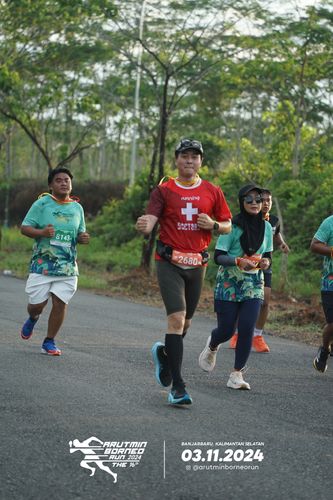 Race photo from Arutmin Borneo Run 2024
