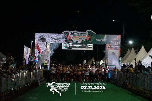 Race photo from Arutmin Borneo Run 2024