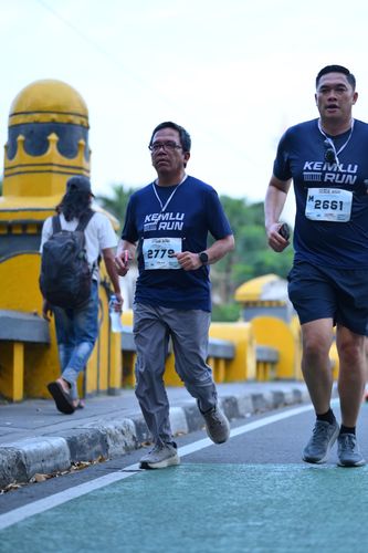 Race photo from KEMLU RUN 2025