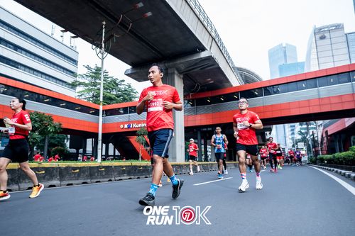 Race photo from ONE RUN 10K 2025