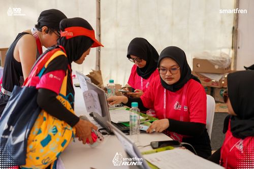 Race photo from Smartfren Run 2025 
