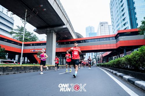 Race photo from ONE RUN 10K 2025