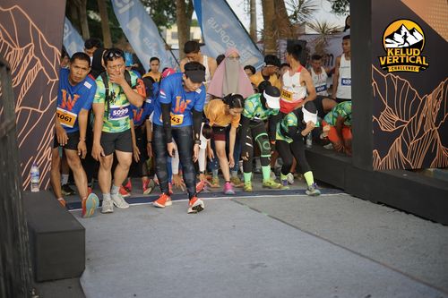 Race photo from Kelud Vertical Challenge 2024