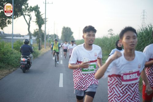 Race photo from Kediri Half Marathon 2024