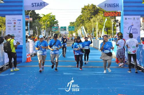 Race photo from Jabar Run 10K 2024