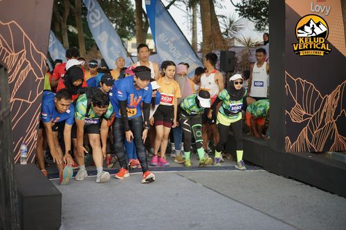 Race photo from Kelud Vertical Challenge 2024