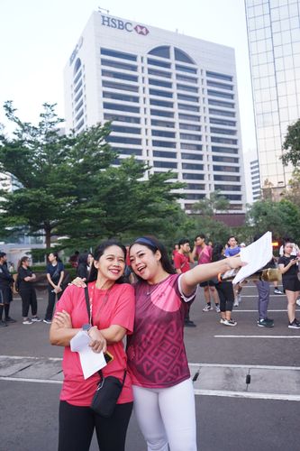 Race photo from Assurance Fun Run 2024