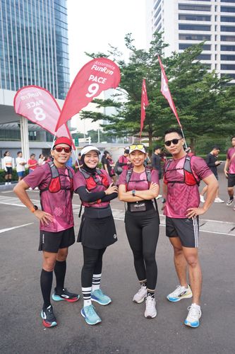 Race photo from Assurance Fun Run 2024
