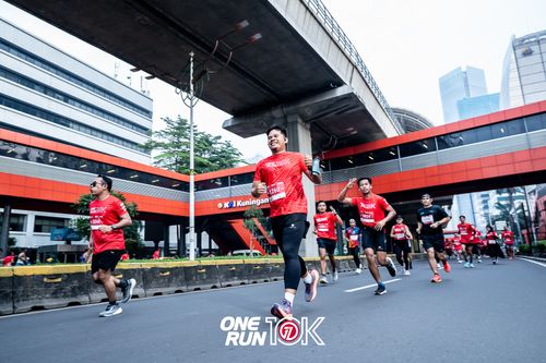 Race photo from ONE RUN 10K 2025