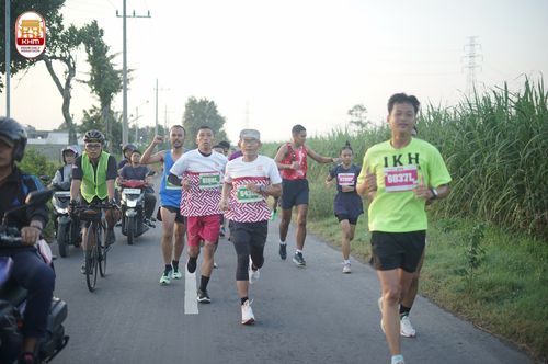 Race photo from Kediri Half Marathon 2024