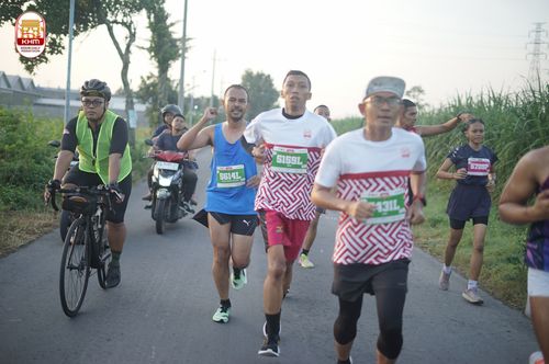 Race photo from Kediri Half Marathon 2024