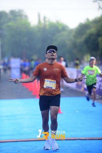 Race photo from Isoplus Run 2024 Surabaya