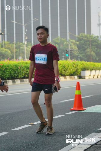 Race photo from Nu Skin Run 10K