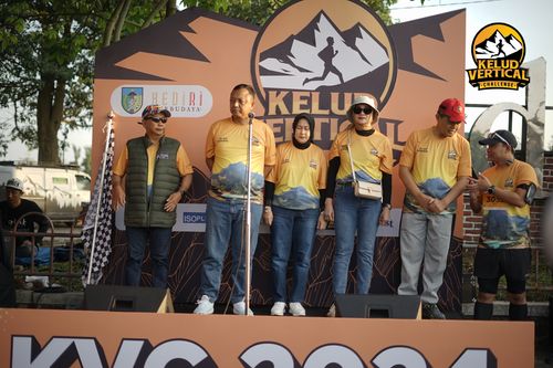 Race photo from Kelud Vertical Challenge 2024