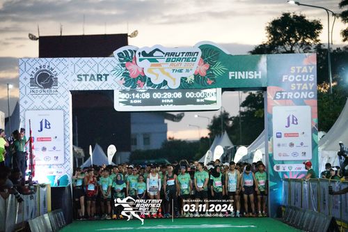 Race photo from Arutmin Borneo Run 2024