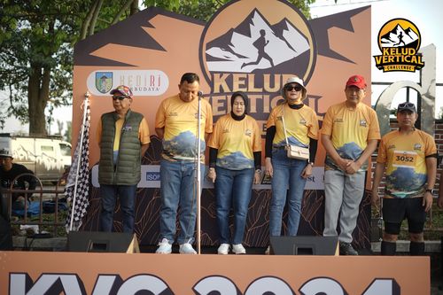 Race photo from Kelud Vertical Challenge 2024