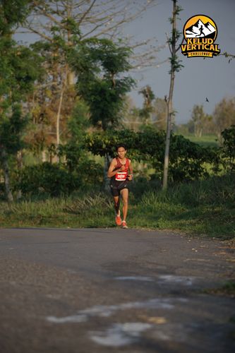 Race photo from Kelud Vertical Challenge 2024