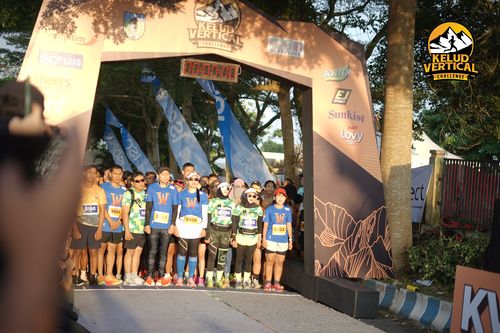 Race photo from Kelud Vertical Challenge 2024