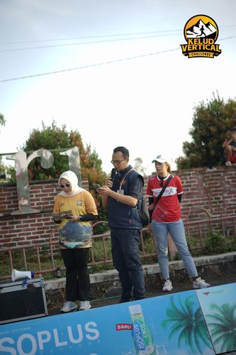 Race photo from Kelud Vertical Challenge 2024