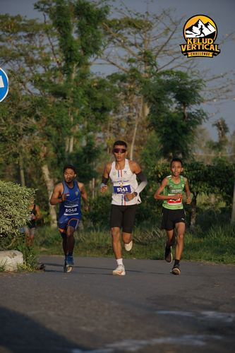 Race photo from Kelud Vertical Challenge 2024