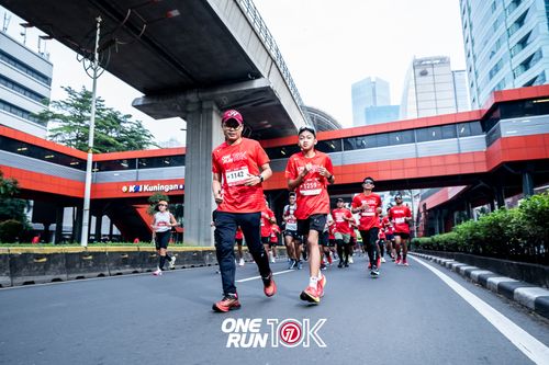Race photo from ONE RUN 10K 2025