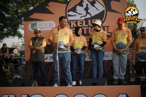 Race photo from Kelud Vertical Challenge 2024