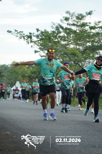 Race photo from Arutmin Borneo Run 2024