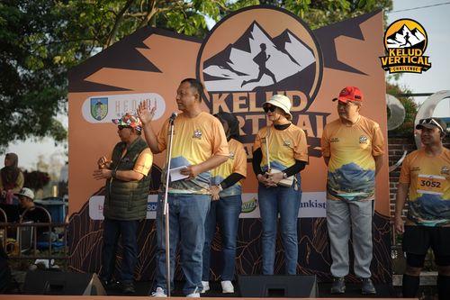 Race photo from Kelud Vertical Challenge 2024